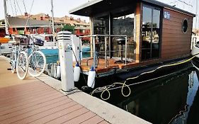 La Maison Bateau Sotogrande